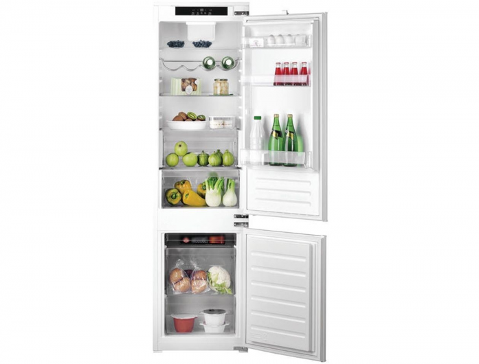 Встраиваемый холодильник Hotpoint-Ariston BCB 7525 AA