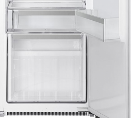 Встраиваемый холодильник Smeg S8L174D3E в магазине «На диване» в Костроме  — Выгодная цена